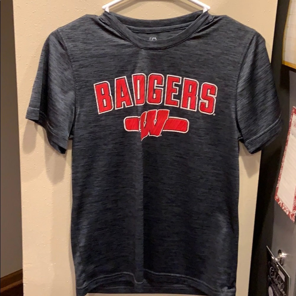 Wisconsin Badgers sports t-shirt